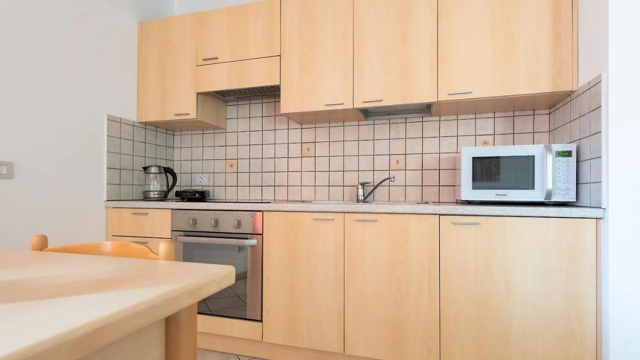 Italianway - Ripa Fontana 1 Bilo Apartment Premadio 0*,